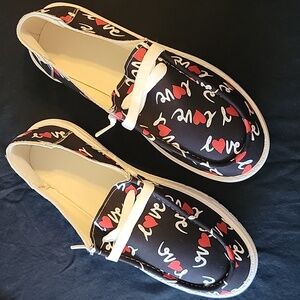 NEW! ♥️ Valentines Love Canvas slip on Shoes for Women Size 8